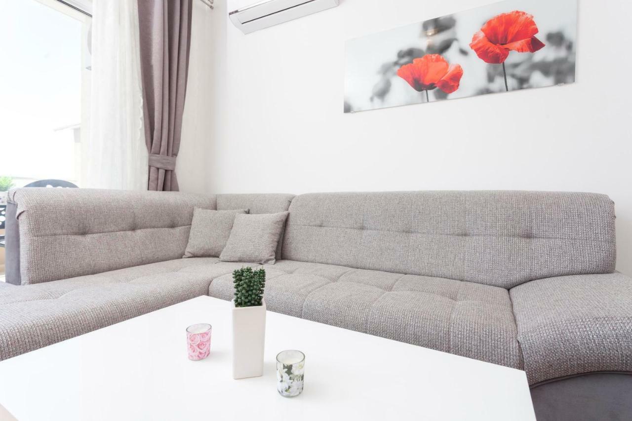Apartments Dora Μακάρσκα Εξωτερικό φωτογραφία