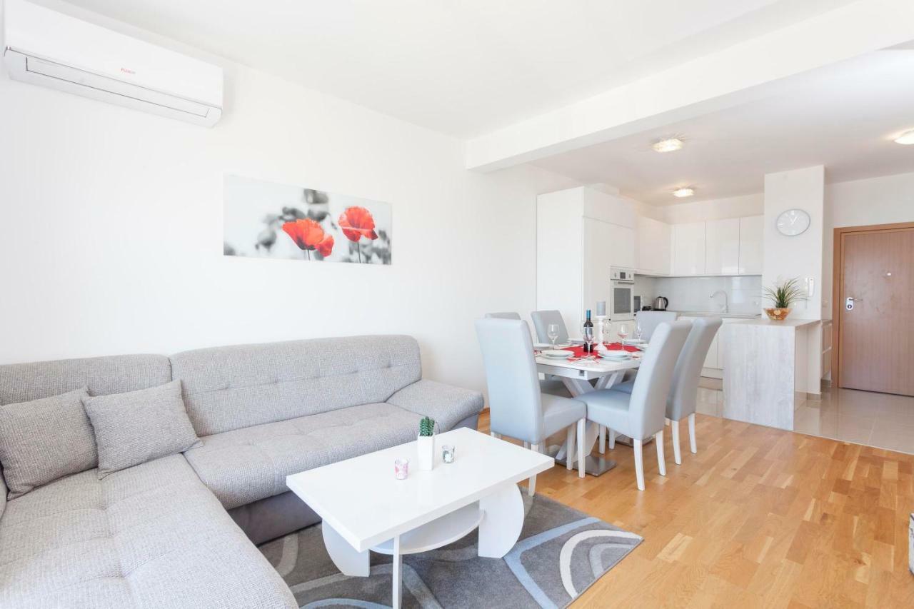Apartments Dora Μακάρσκα Εξωτερικό φωτογραφία